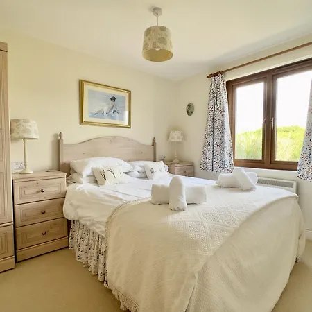 Wharf Holiday home *